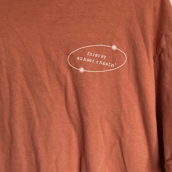 Olivelynn tee - Picture 4 of 4